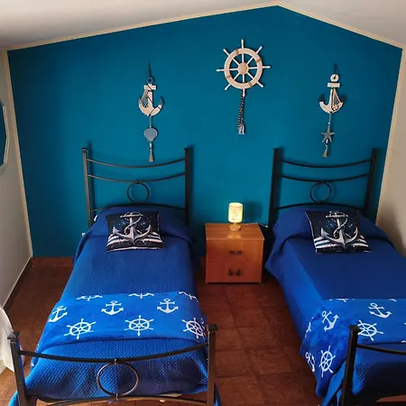 Annamaria * Scilla